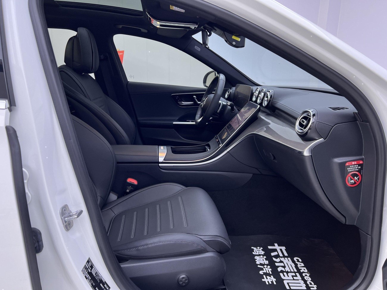 Mercedes-Benz C 260 L 2024