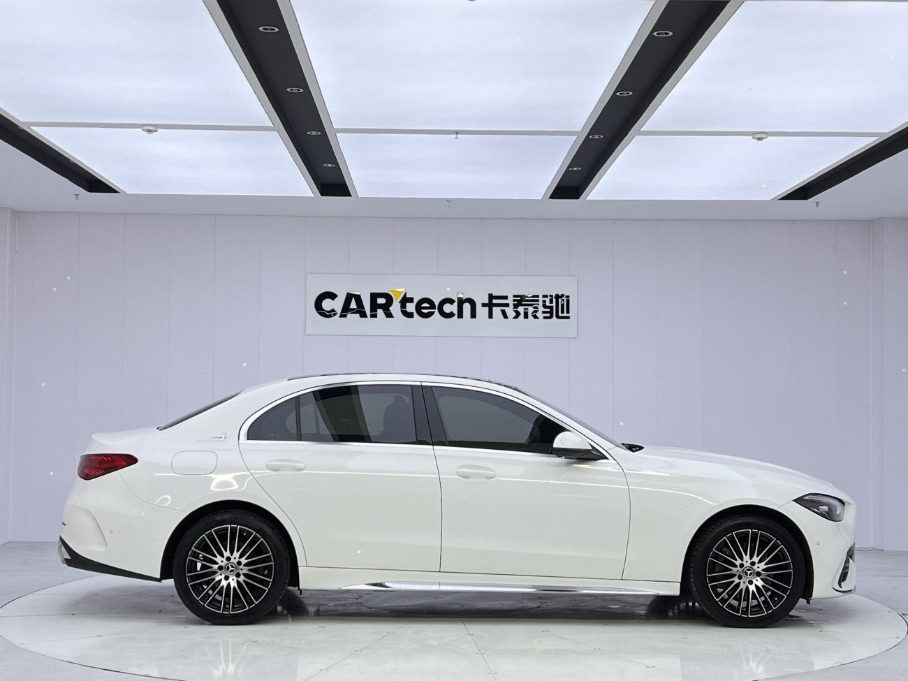 Mercedes-Benz C 260 L 2024