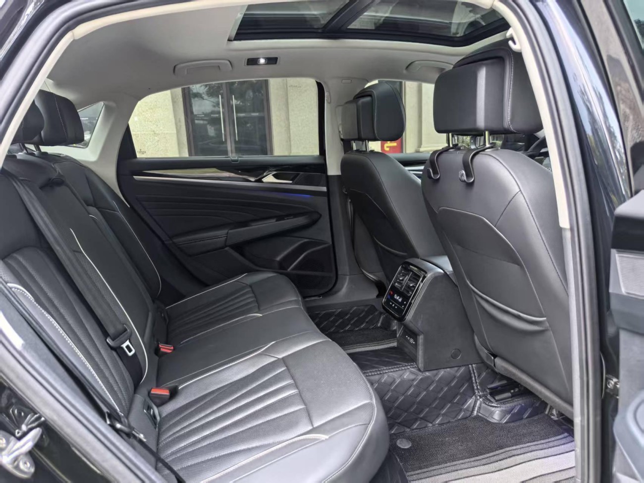 Volkswagen Passat 2024