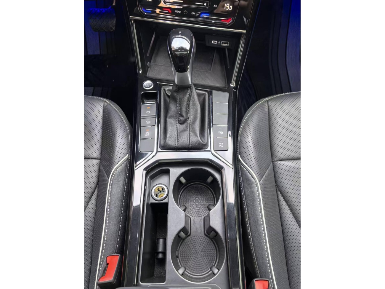 Volkswagen Passat 2024