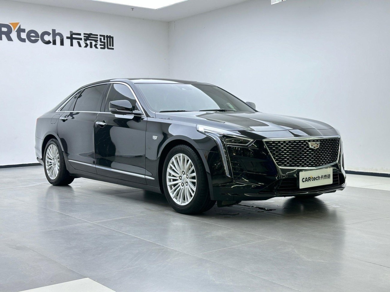Cadillac CT6 2021