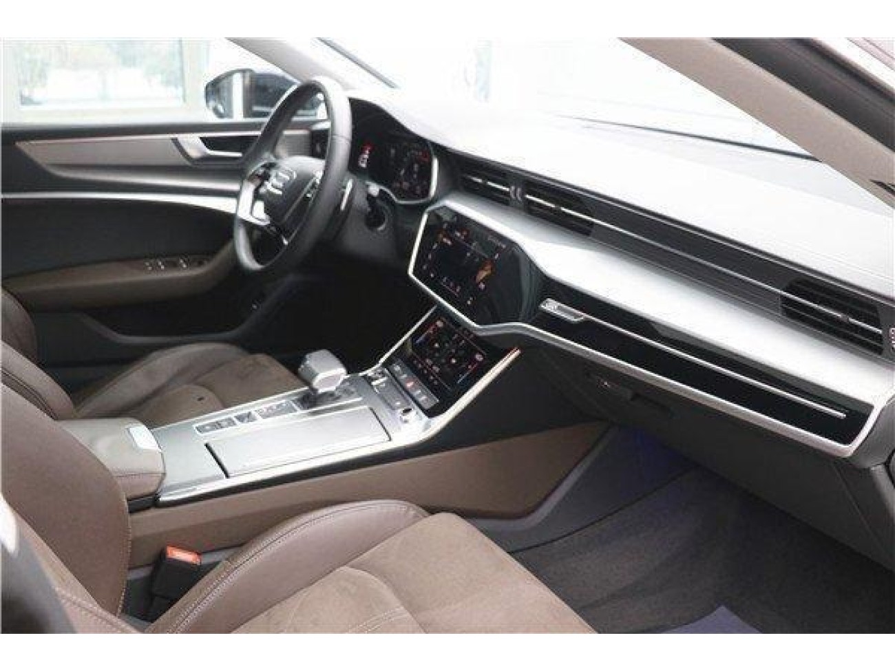 Audi A7L 45 TFSI 2023