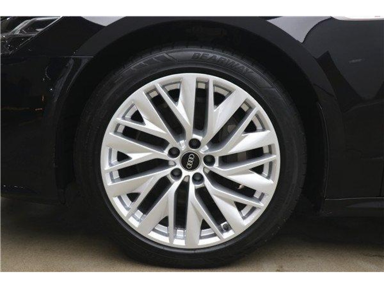 Audi A7L 45 TFSI 2023