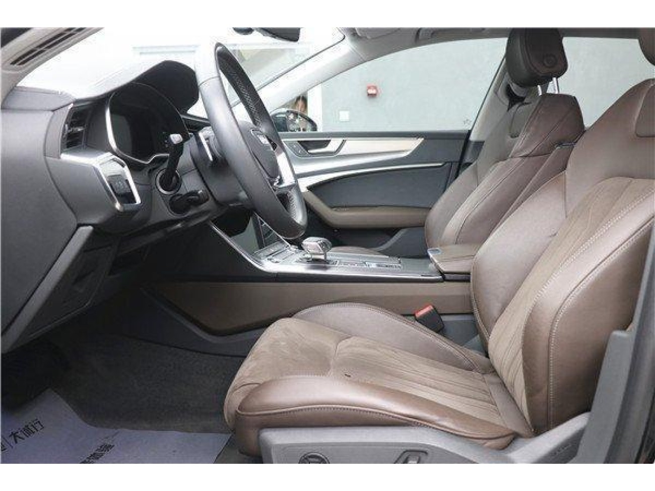 Audi A7L 45 TFSI 2023