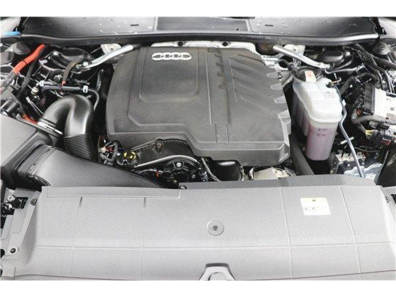 Audi A7L 45 TFSI 2023