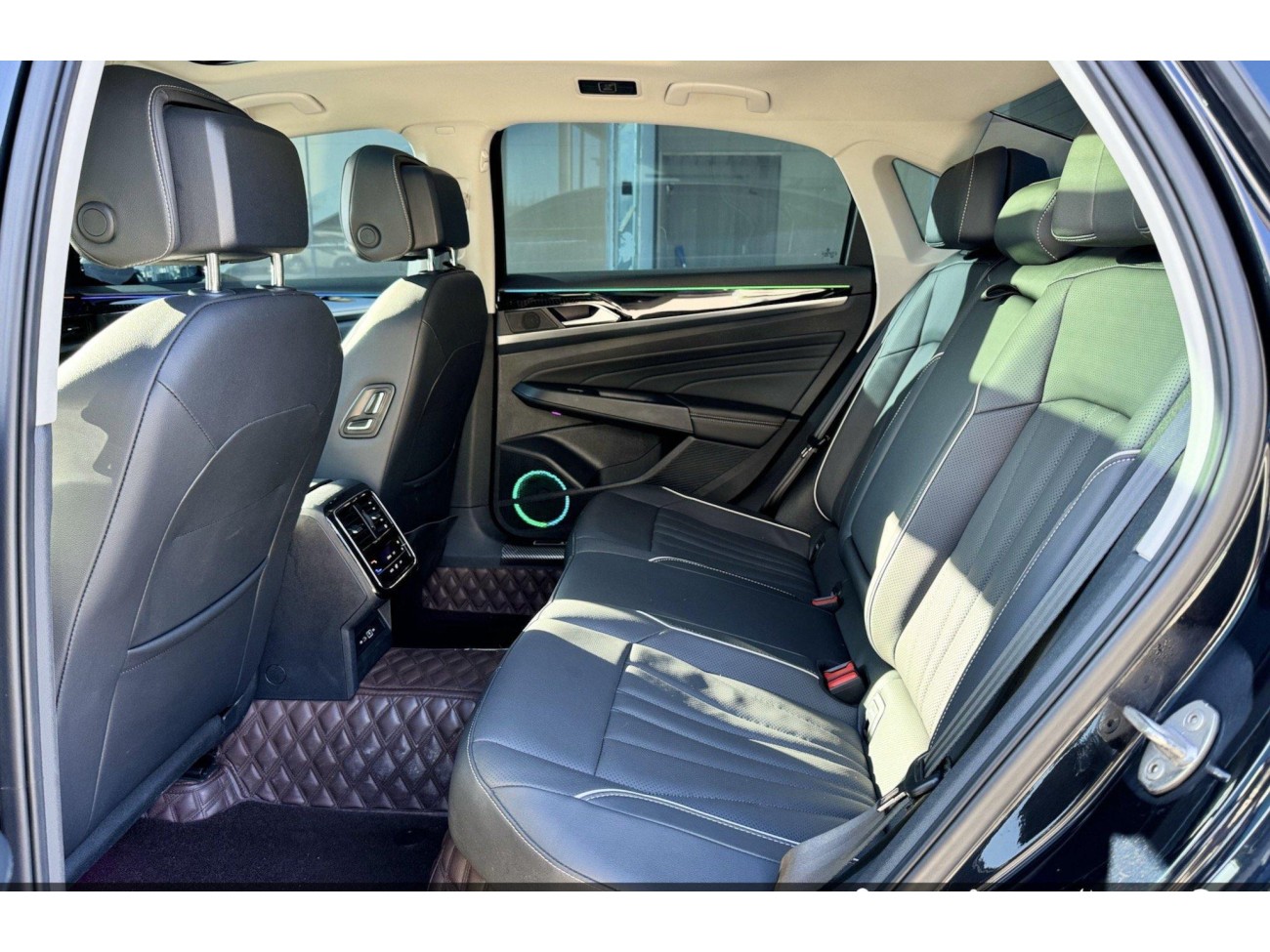 Volkswagen Passat 2024