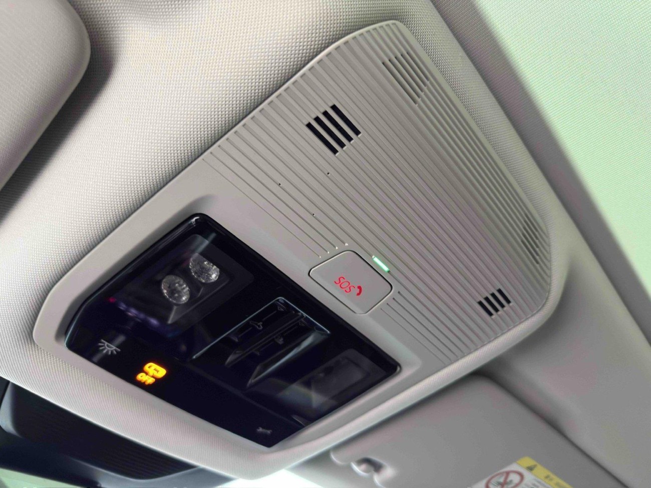 Volkswagen Magotan 2025