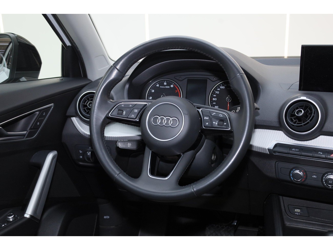 Audi Q2L 35 TFSI 2021