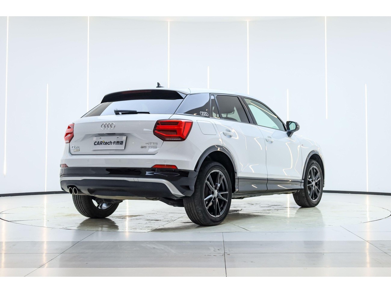 Audi Q2L 35 TFSI 2021