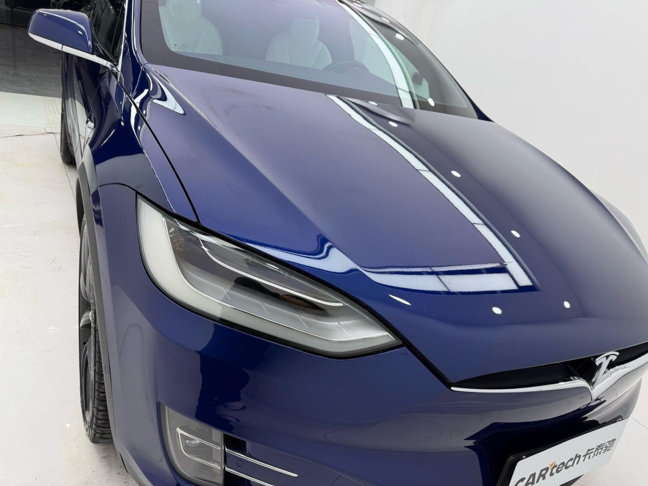 Tesla Model X 2020