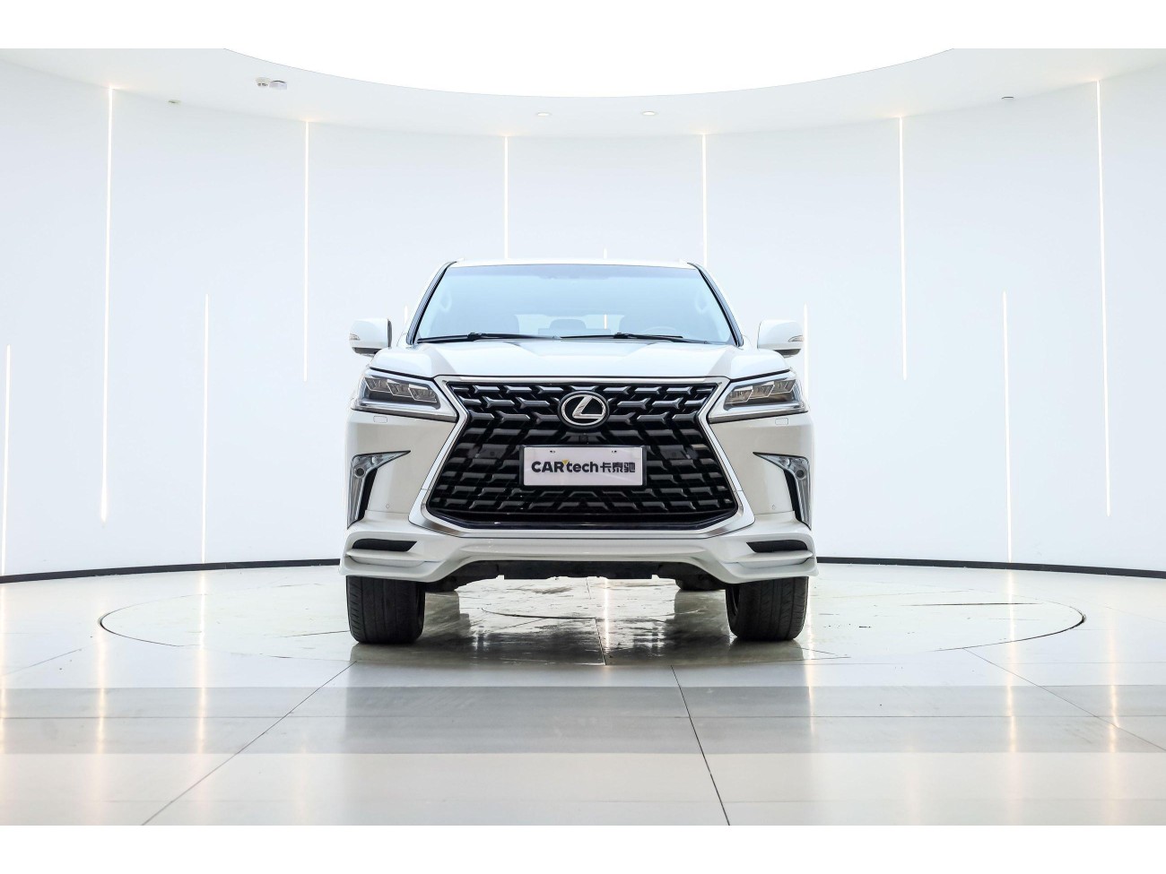 Lexus LX 570 2016