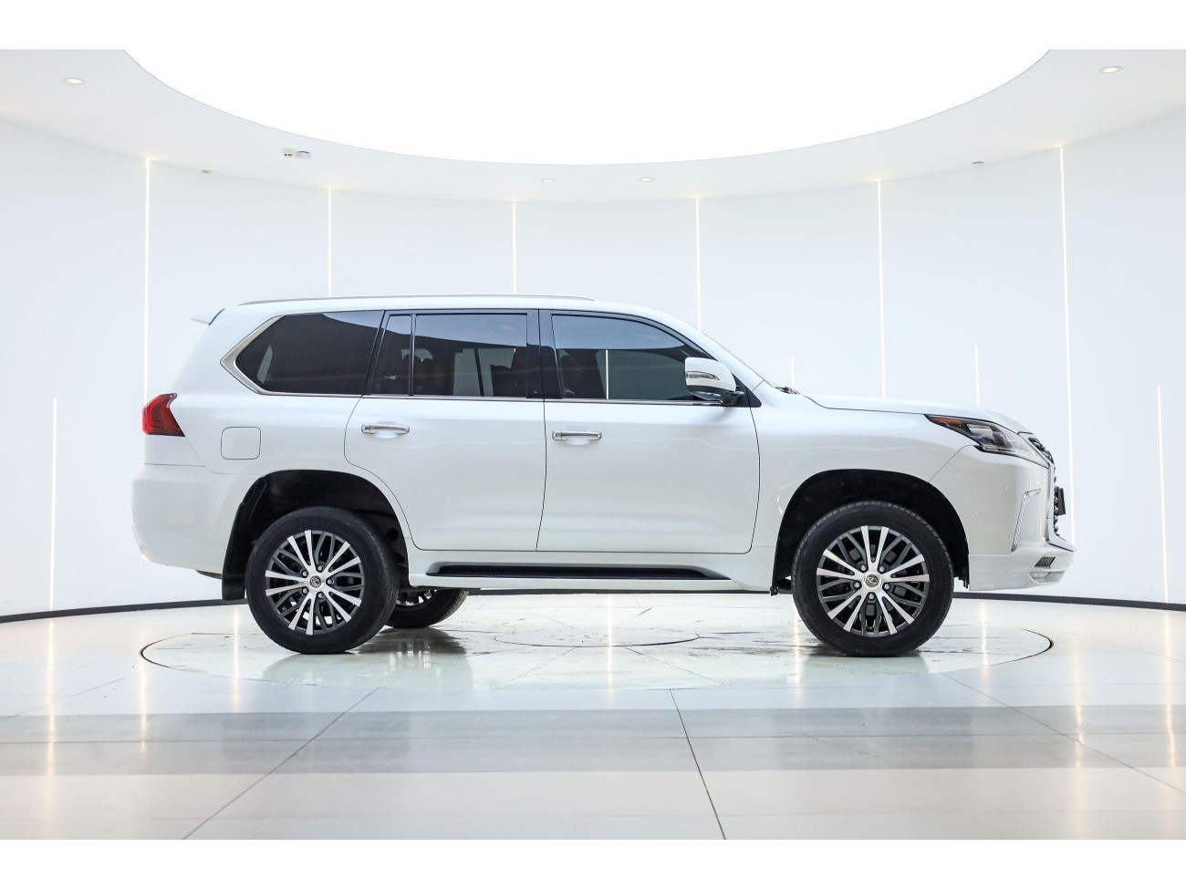 Lexus LX 570 2016