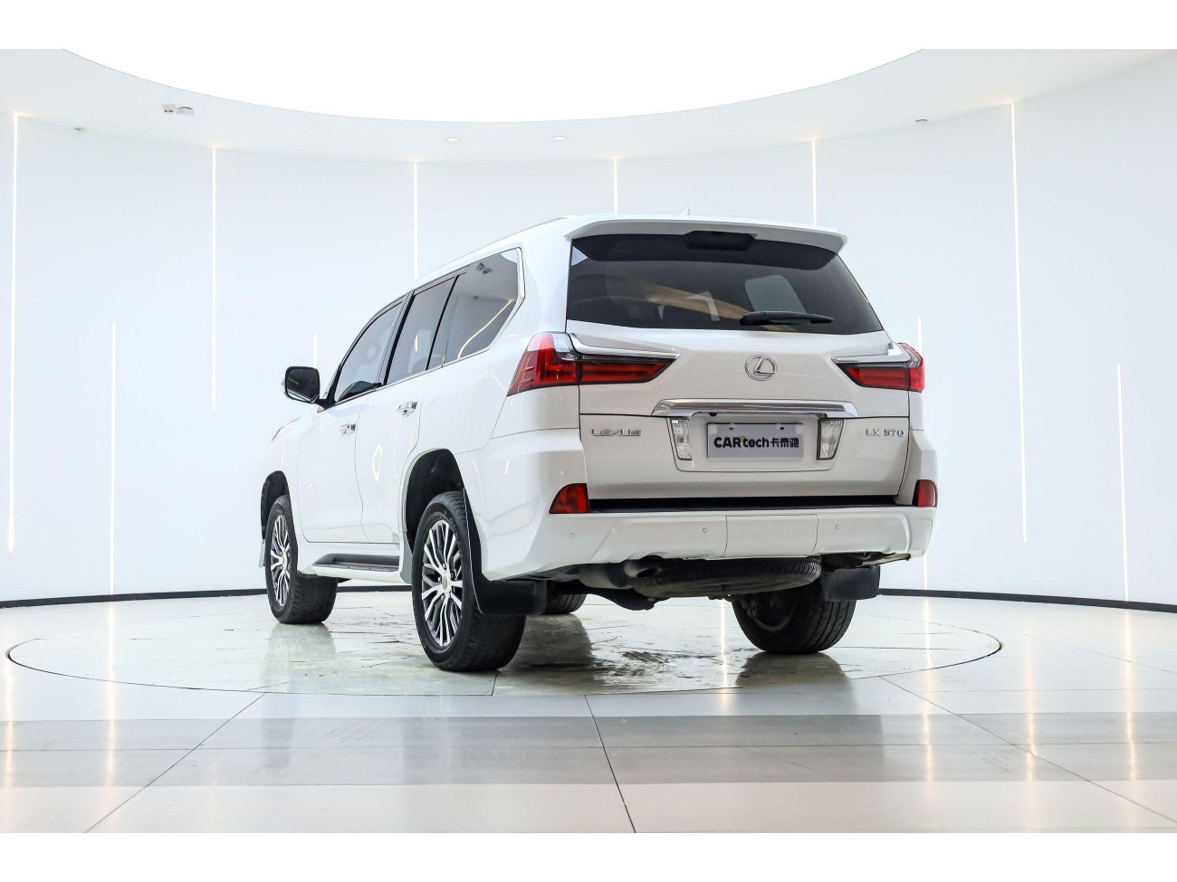 Lexus LX 570 2016