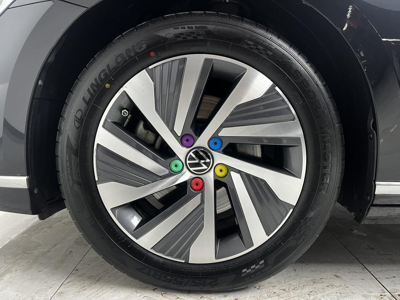 Volkswagen Magotan 2024