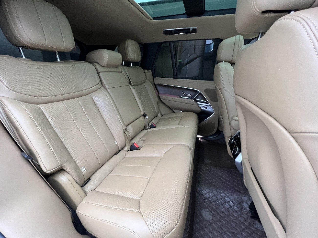 Land Rover Range Rover 2023