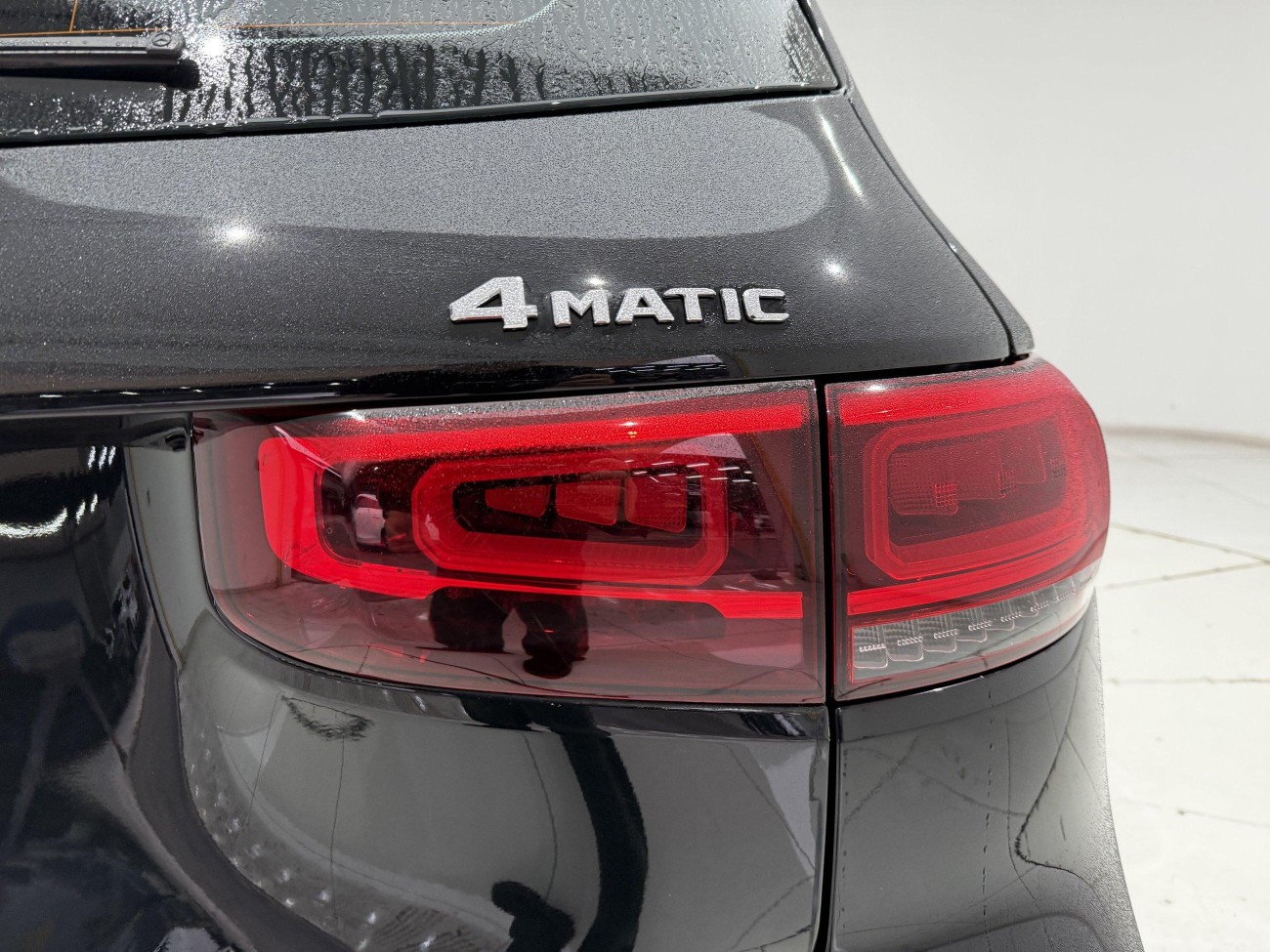 Mercedes-Benz GLB 2023