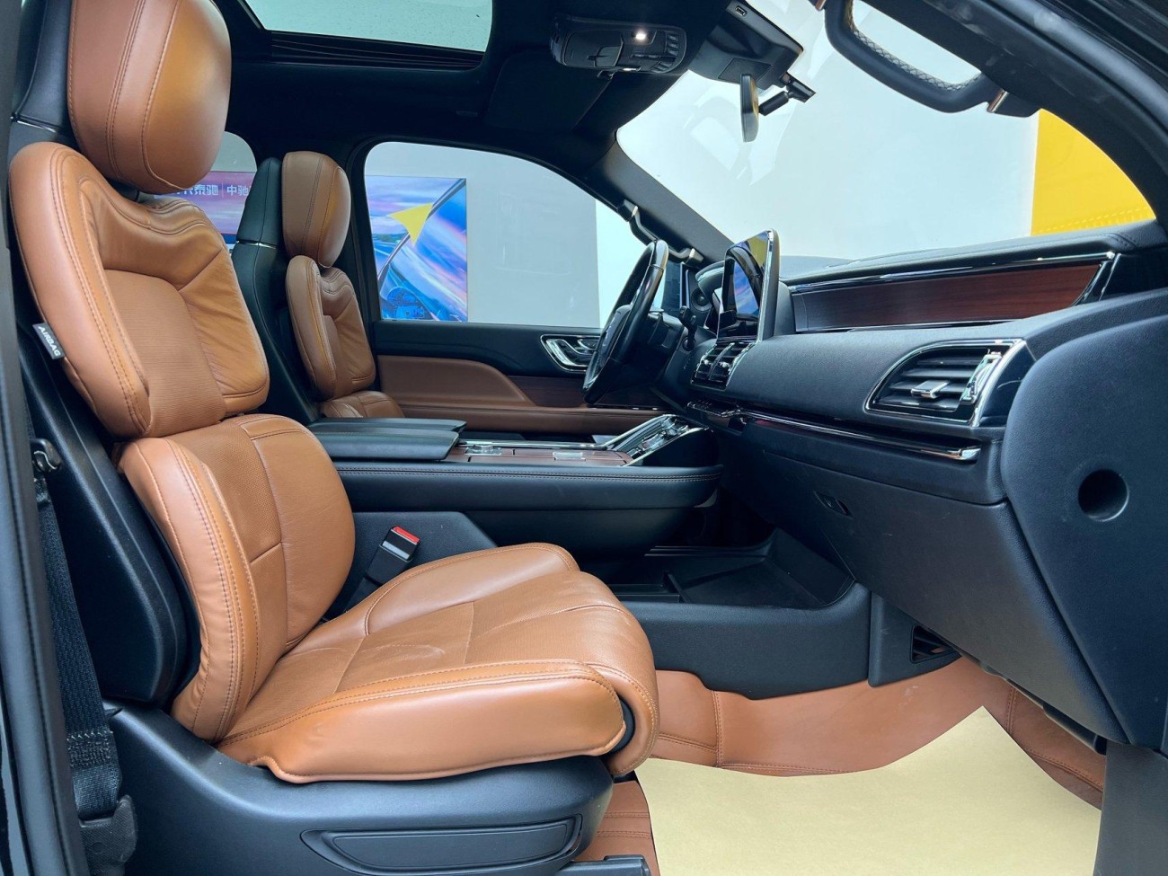 Lincoln Navigator 2021