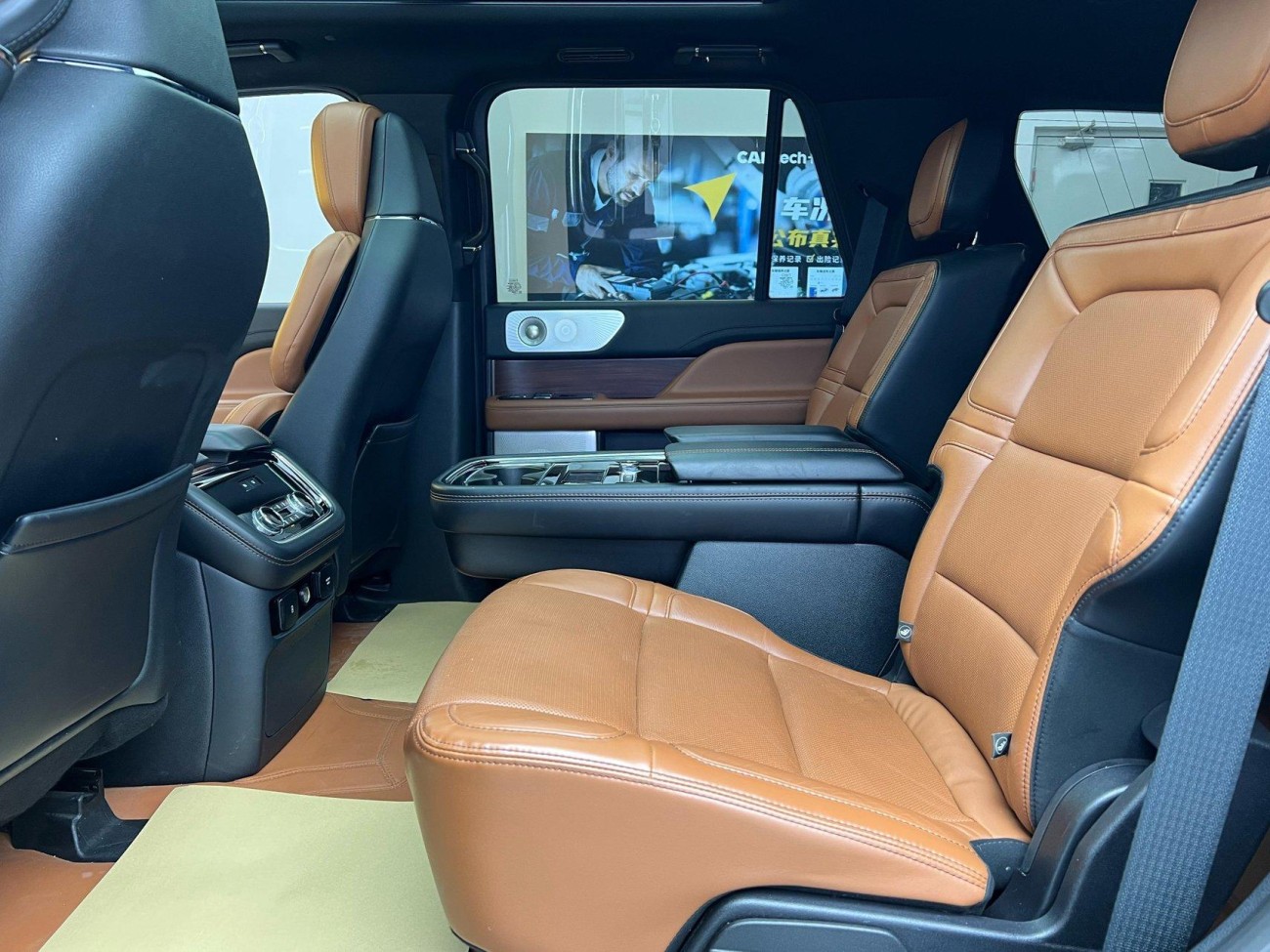 Lincoln Navigator 2021