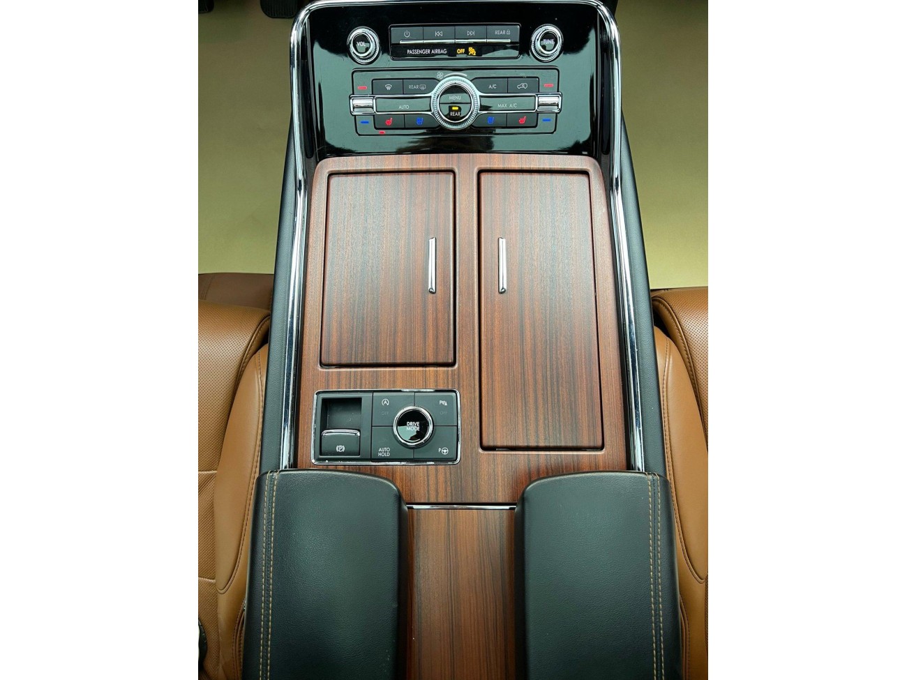 Lincoln Navigator 2021