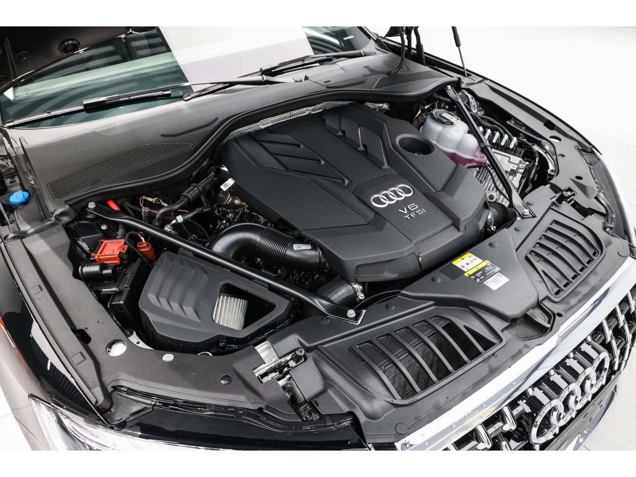 Audi A8L 50 TFSI 2024