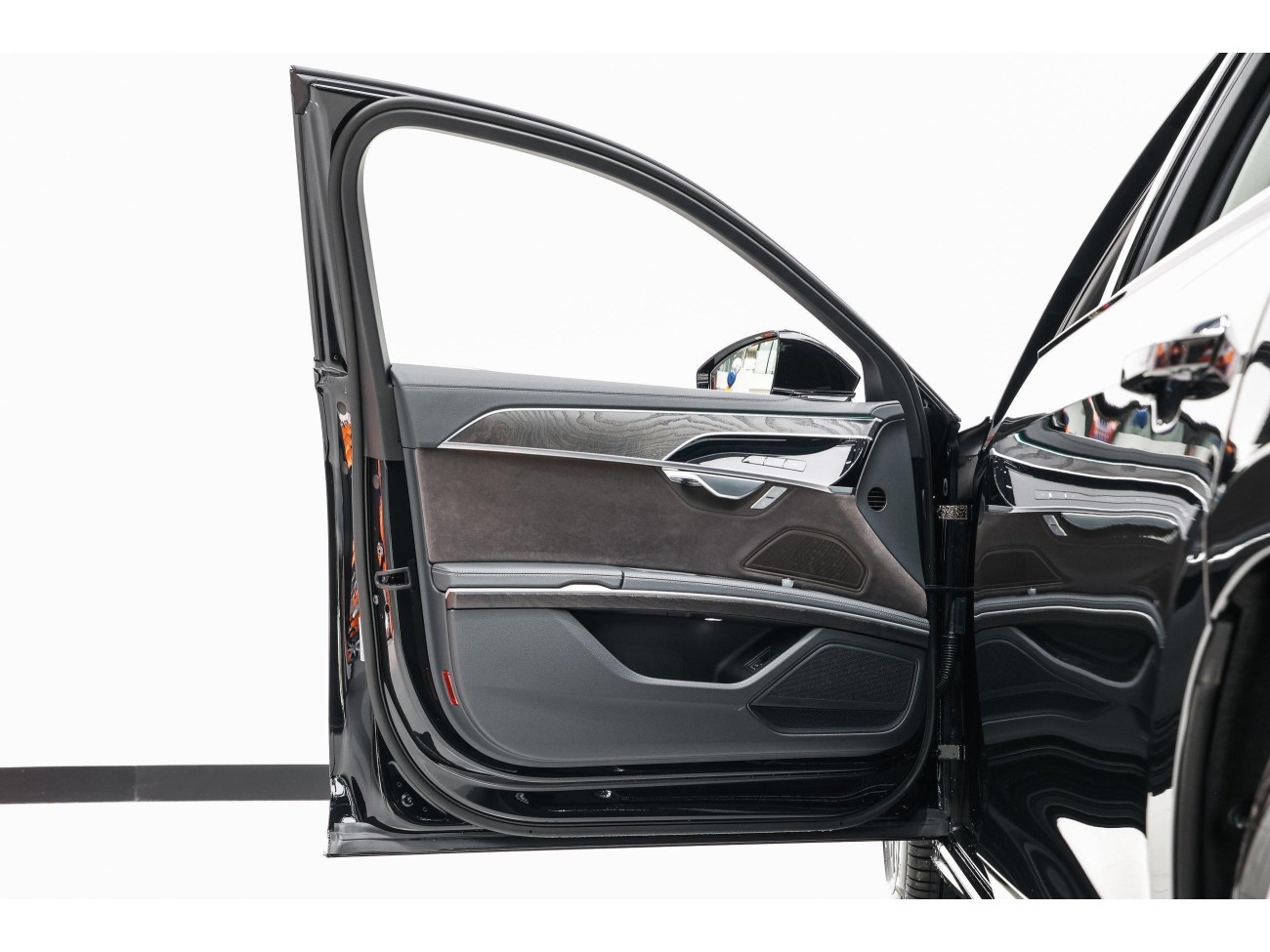 Audi A8L 50 TFSI 2024