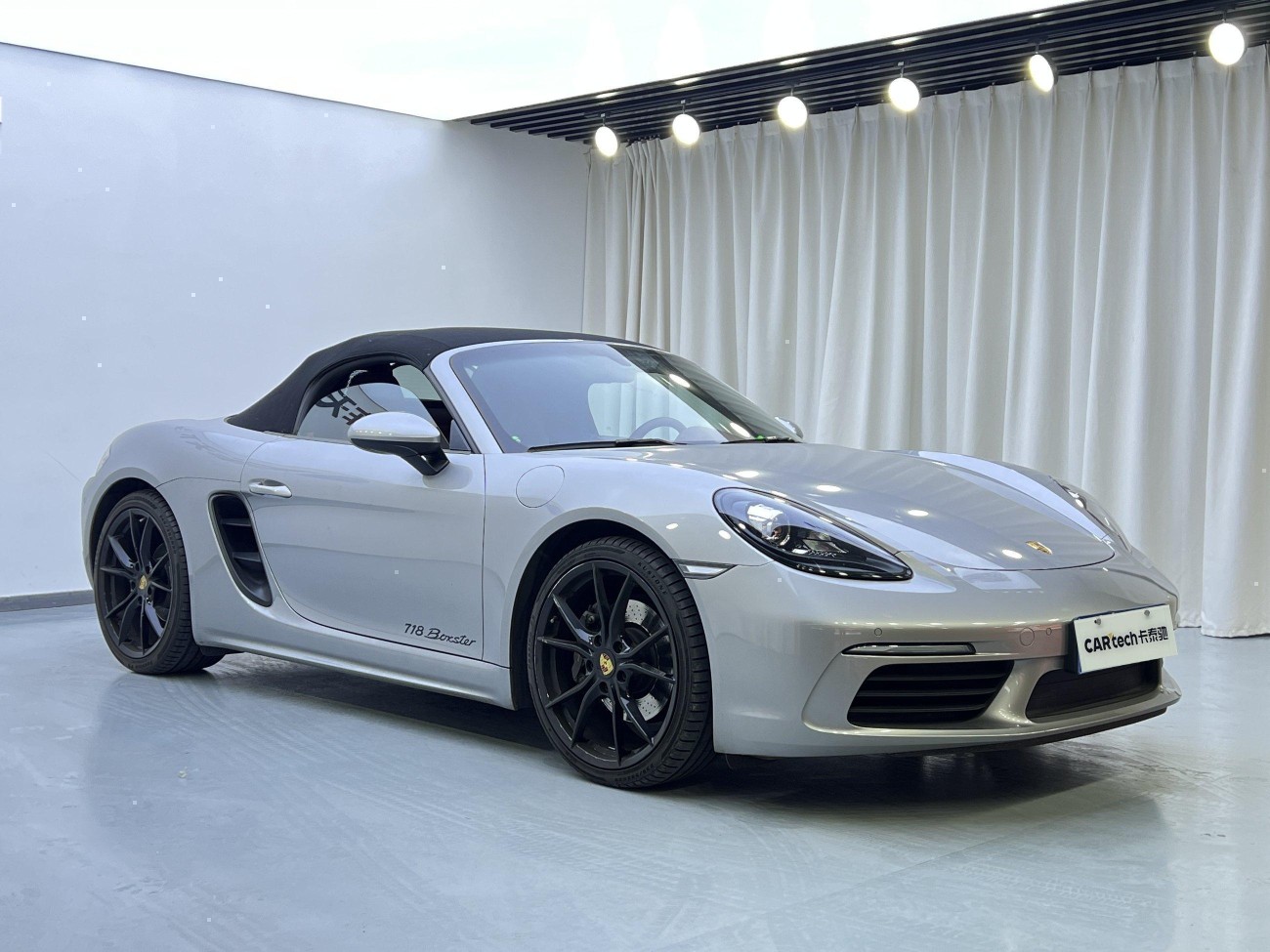 Porsche Boxster 2021