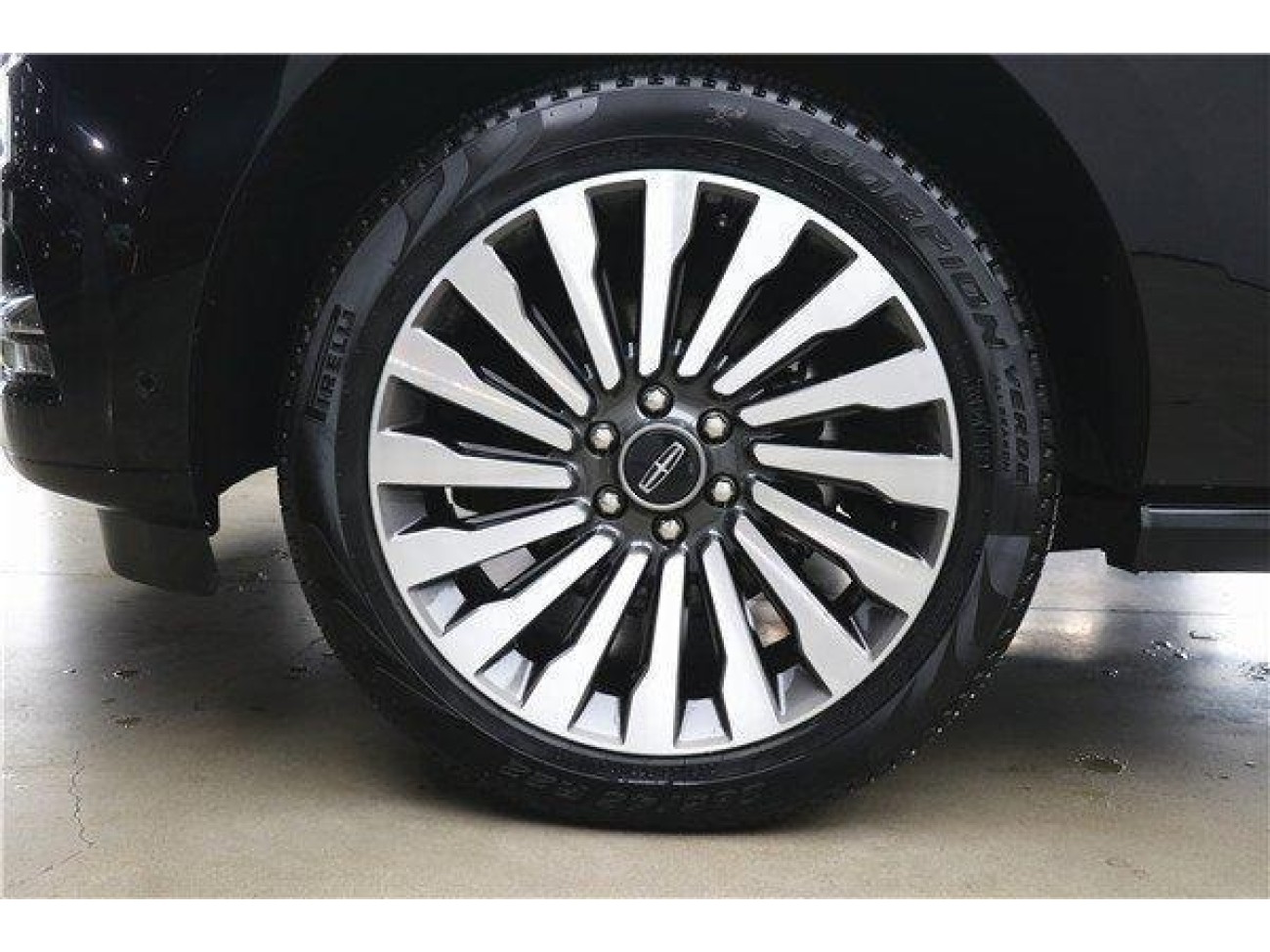 Lincoln Navigator 2022