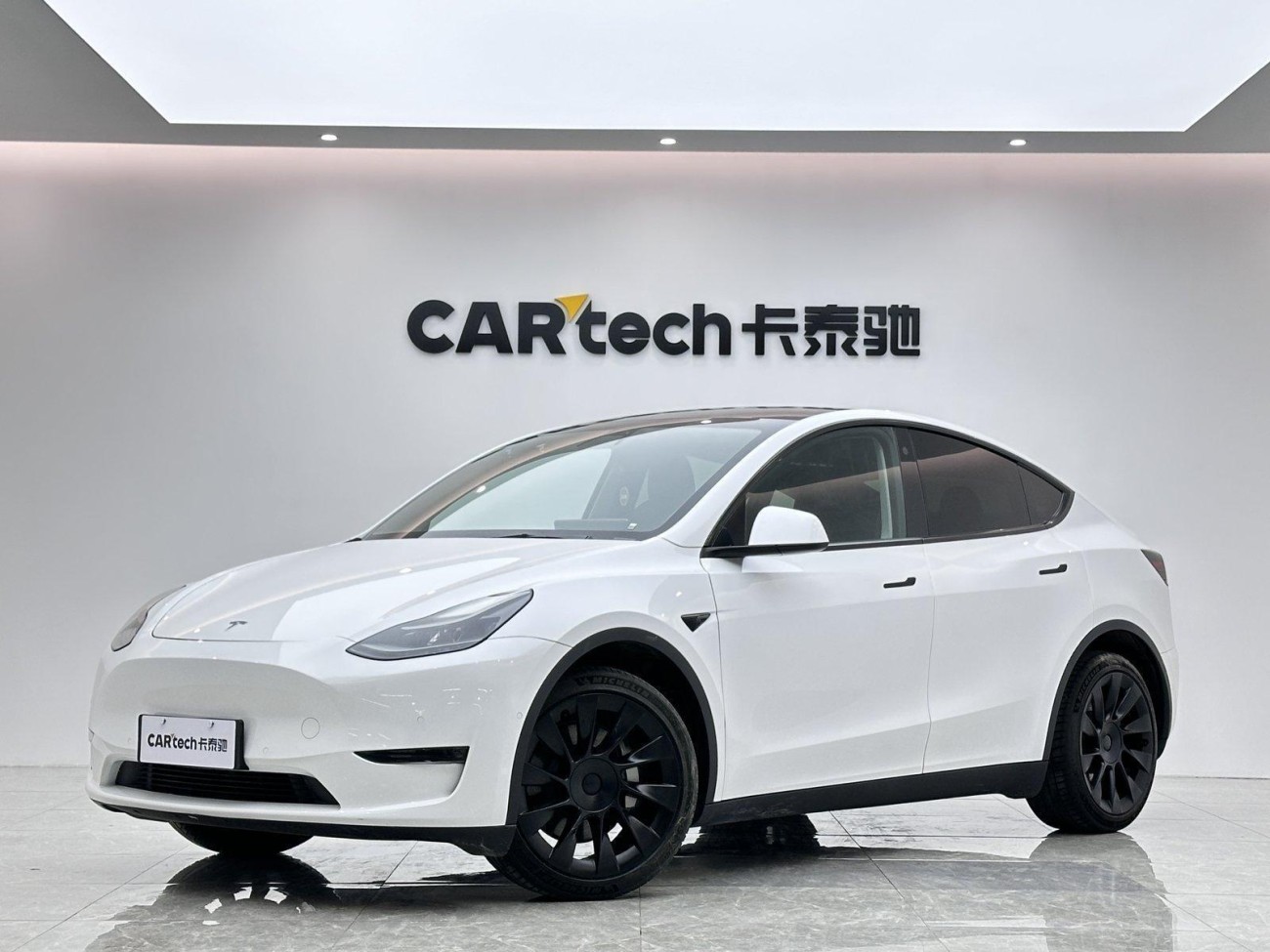 Tesla Model Y 2021