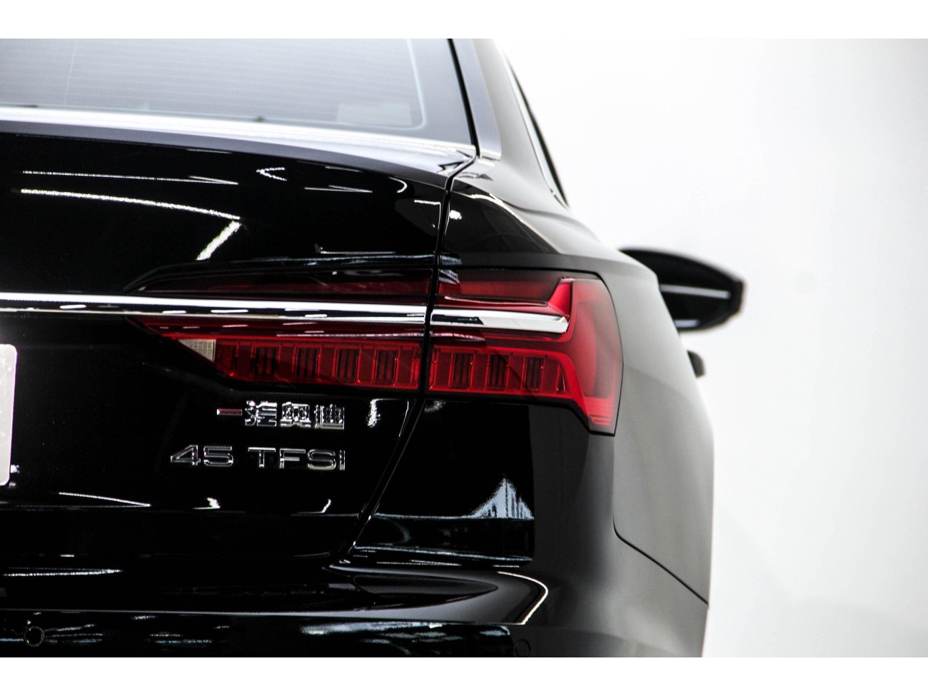 Audi A6L 45 TFSI 2025