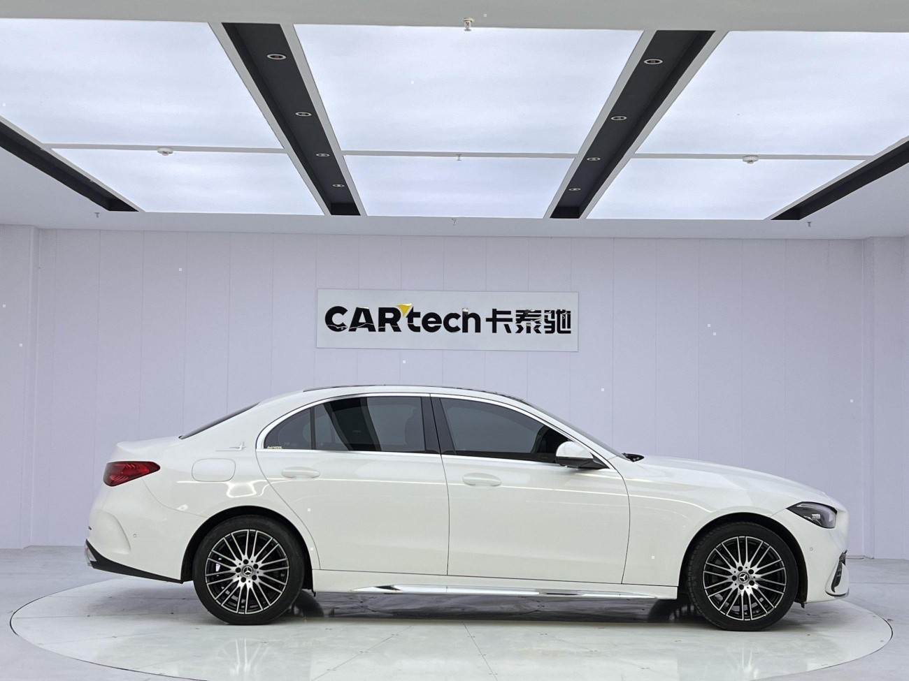 Mercedes-Benz C 260 L 2024