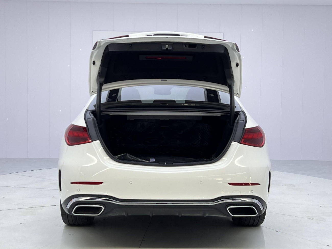 Mercedes-Benz C 260 L 2024