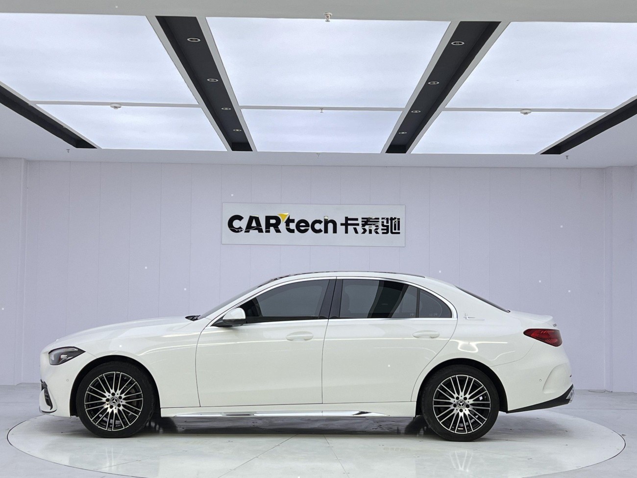 Mercedes-Benz C 260 L 2024