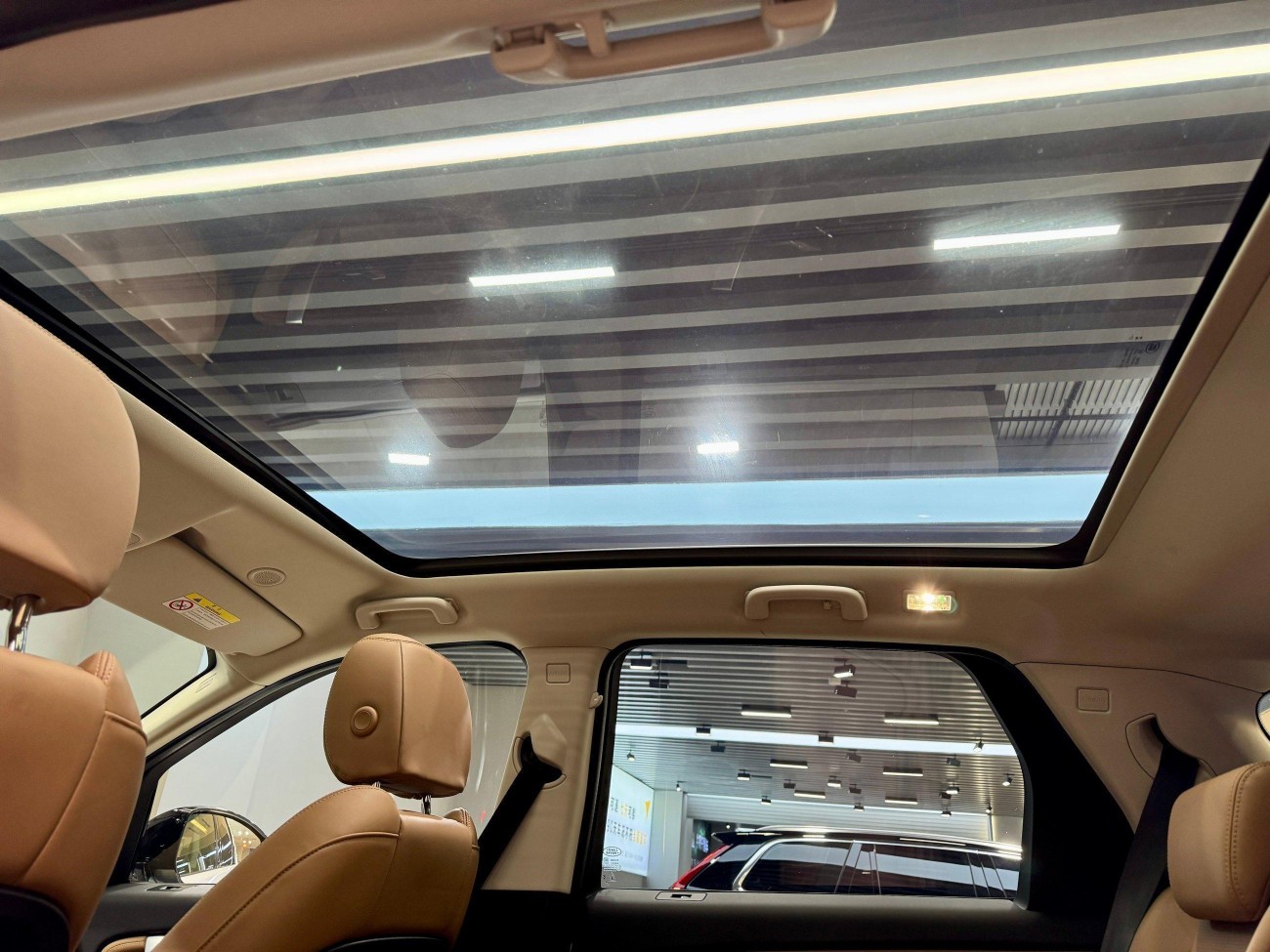 Land Rover Discovery Sport 2024