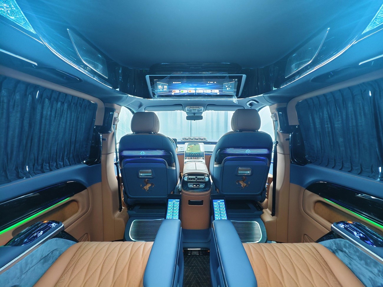 Mercedes-Benz 2024 2025