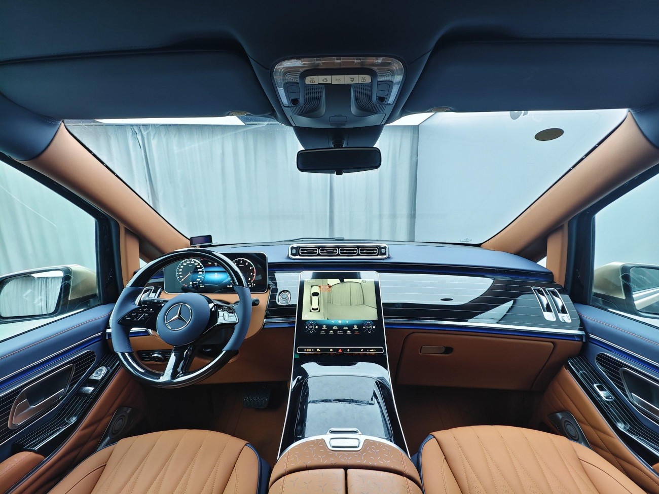 Mercedes-Benz 2024 2025