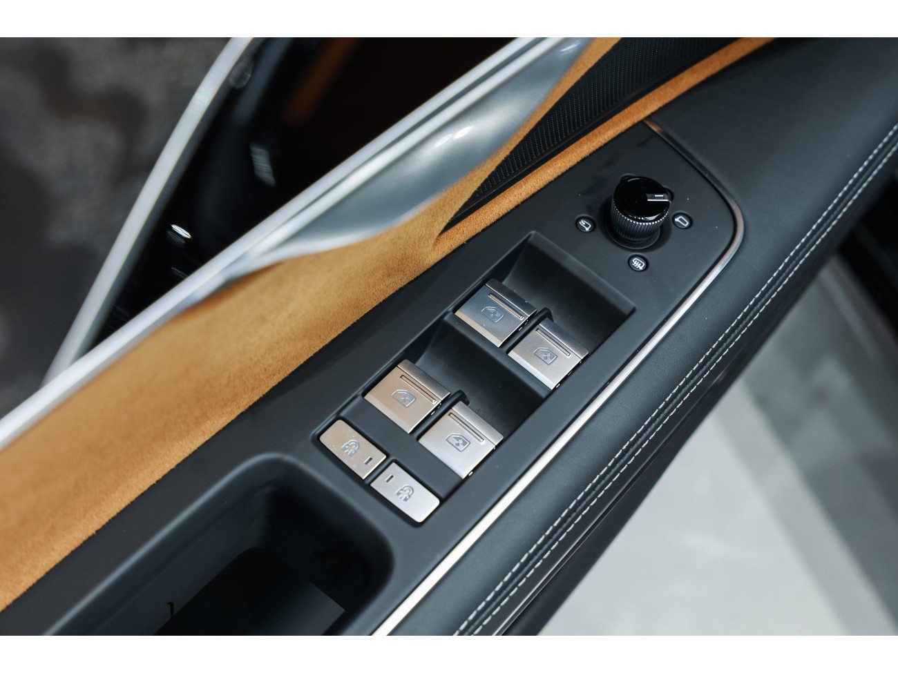 Audi A8L 50 TFSI 2024