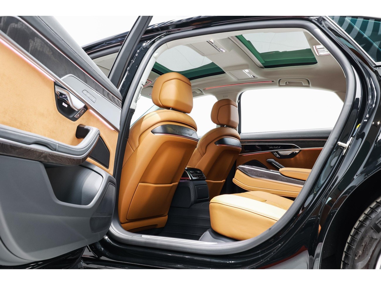 Audi A8L 50 TFSI 2024