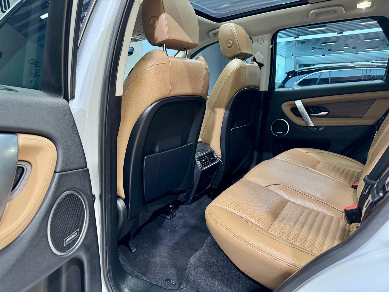 Land Rover Discovery Sport 2025