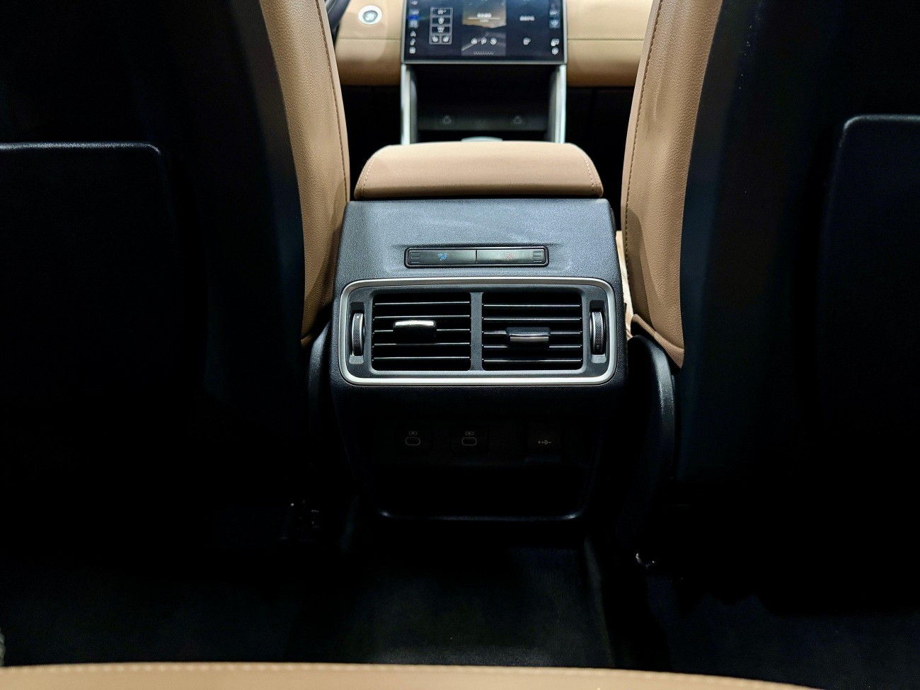 Land Rover Discovery Sport 2025