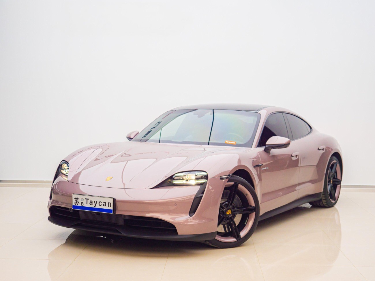 Porsche Taycan 2021