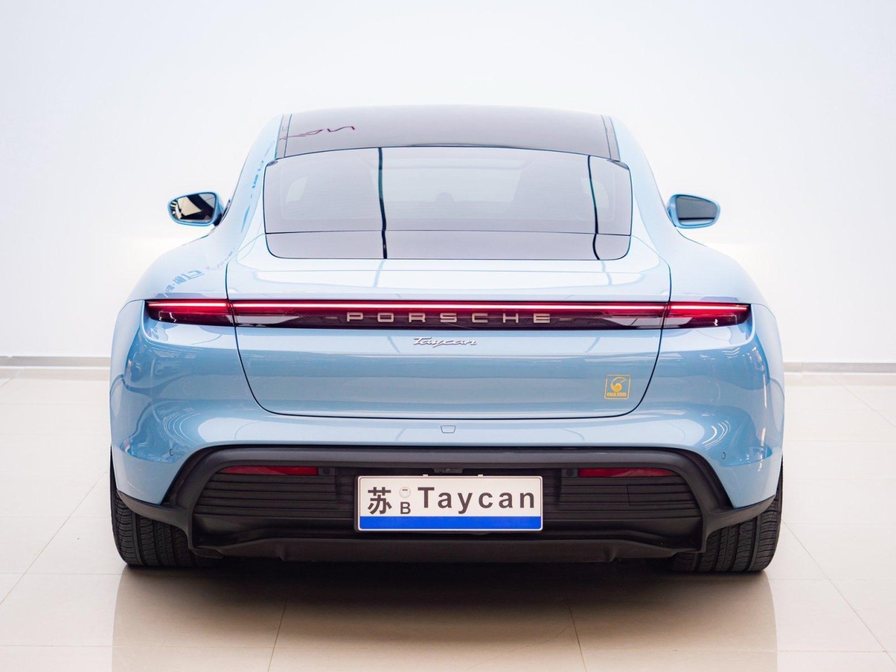 Porsche Taycan 2023