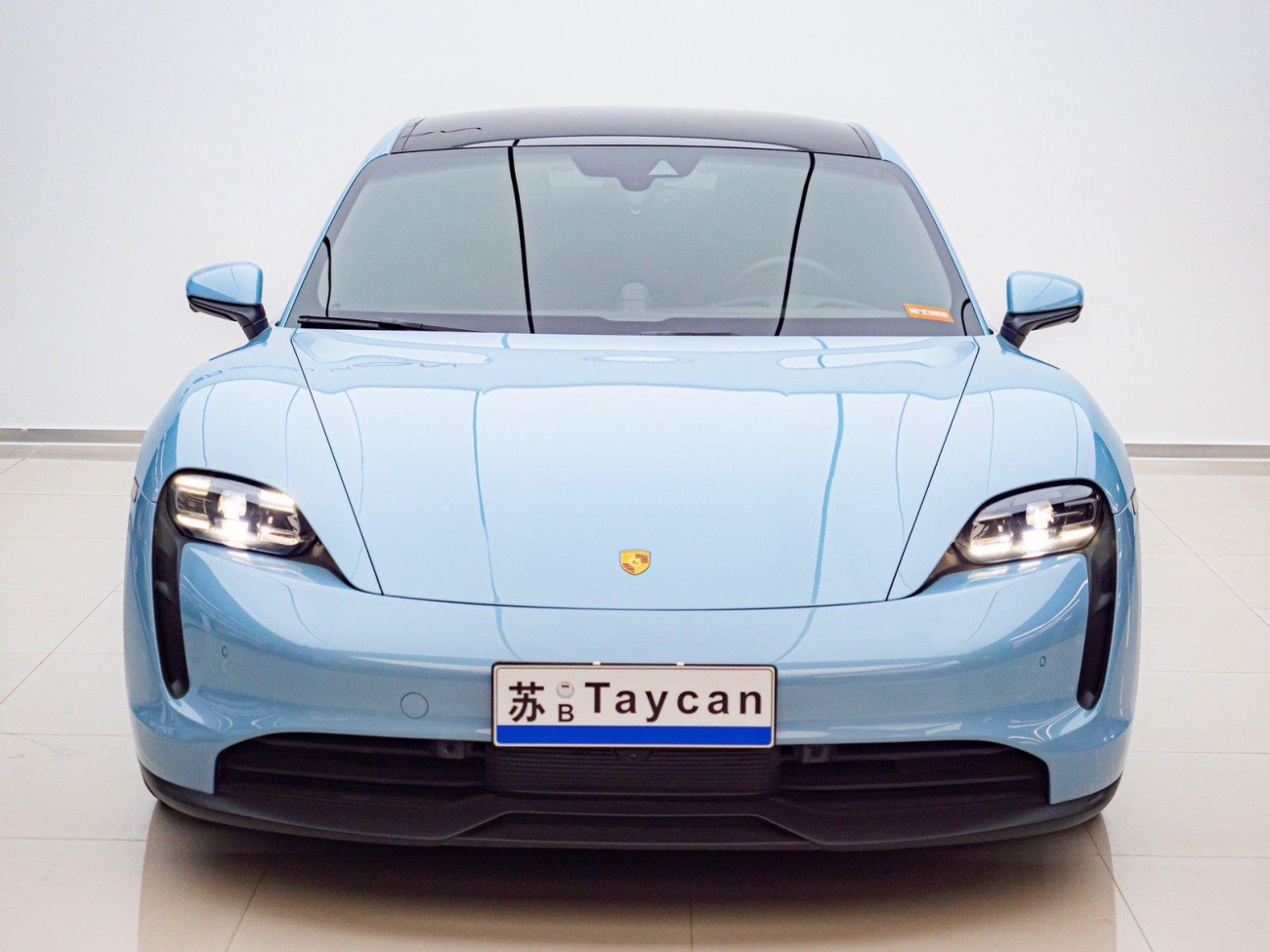 Porsche Taycan 2023