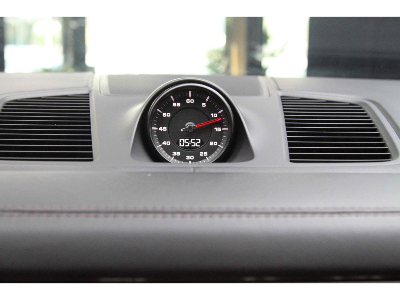 Porsche Cayenne 2021