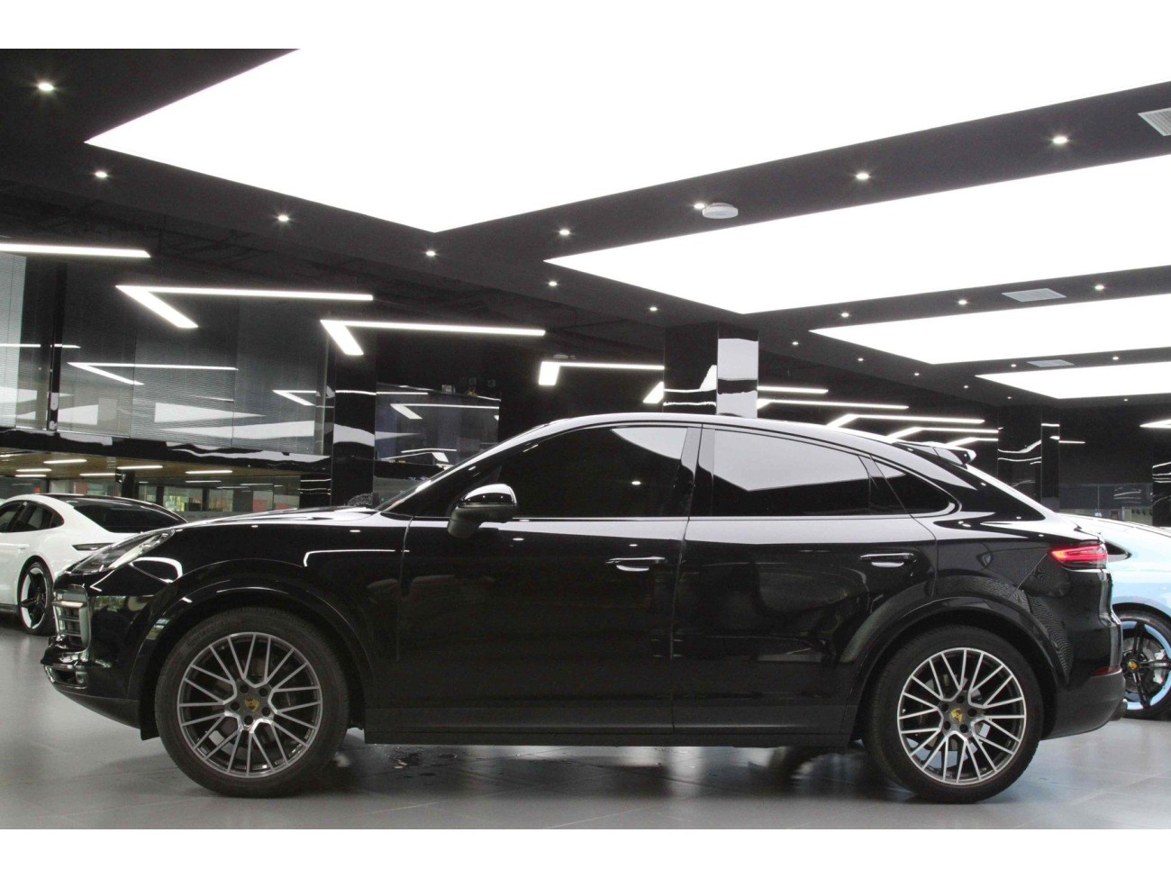 Porsche Cayenne 2021