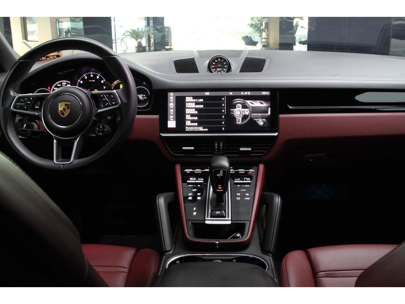 Porsche Cayenne 2021