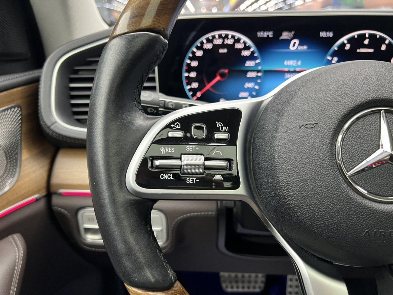 Mercedes-Benz GLS 450 4MATIC 2021