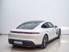 Porsche Taycan 2024