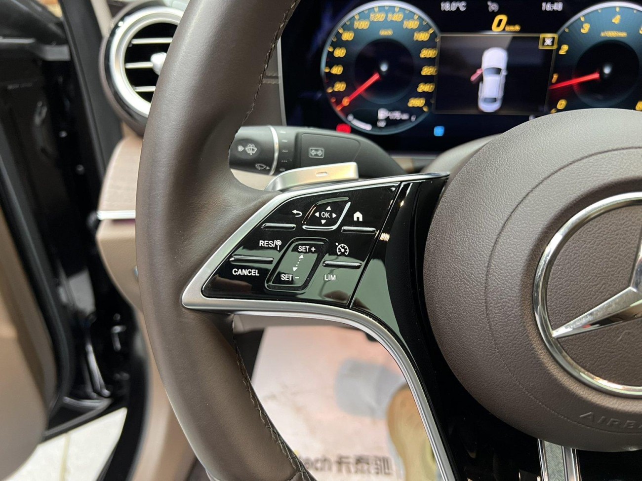 Mercedes-Benz E 300 L 2022