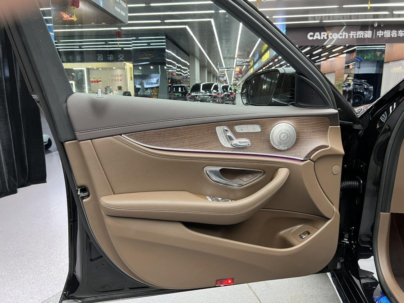 Mercedes-Benz E 300 L 2022