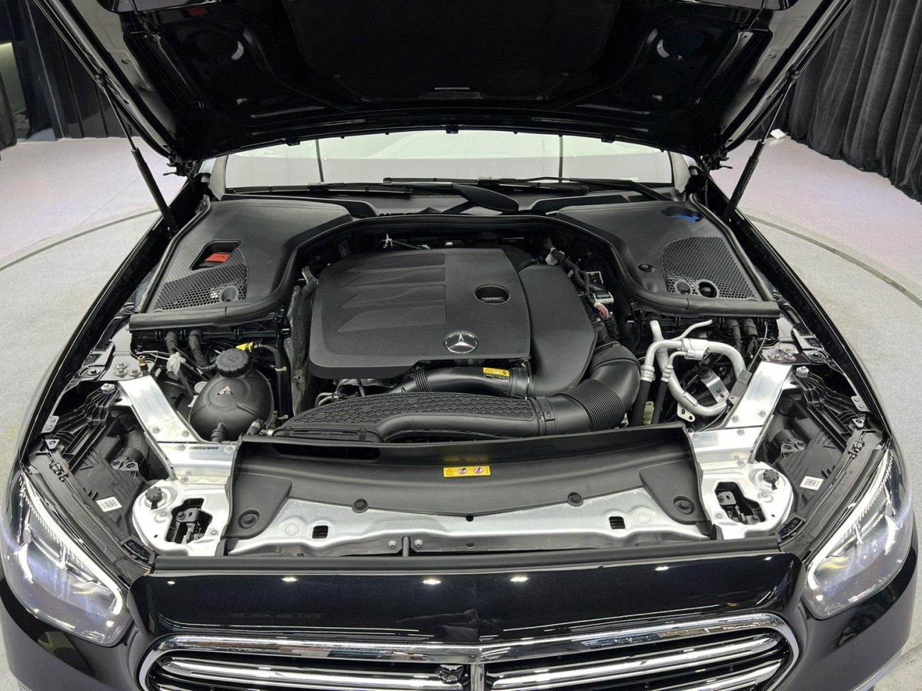 Mercedes-Benz E 300 L 2022